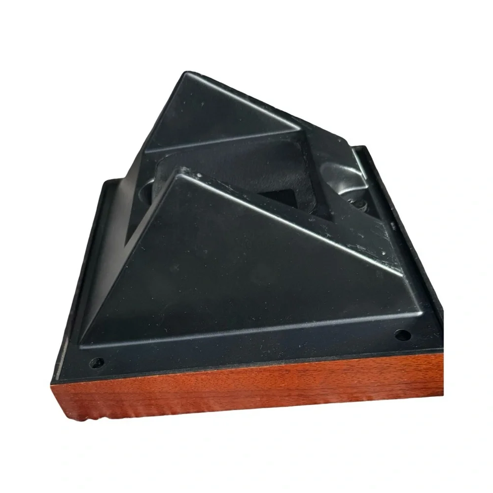 Seiko Vintage World Time Desk Clock Wood Quartz